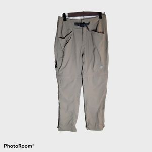 Mountain Hardwear khaki Slack size 6